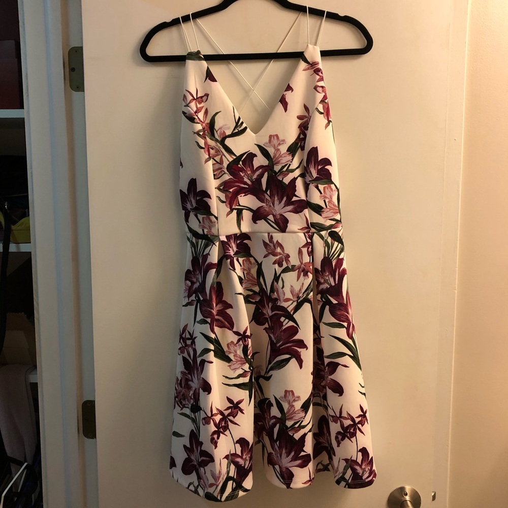 CHARLOTTE RUSSE White Floral Skater Dress